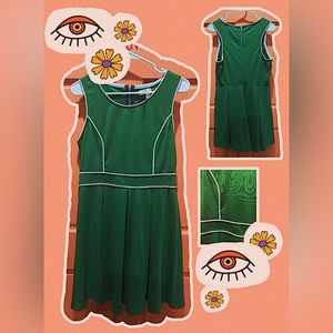 NEW green 70s inspired retro above the knee dress